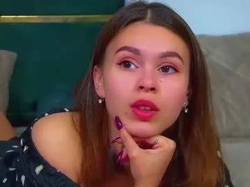 Freechat pollylanders on Chaturbate