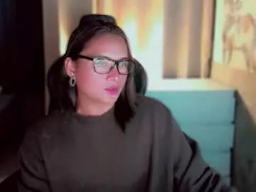 queenarthalia from Chaturbate