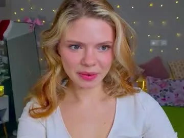 red__candy on Chaturbate