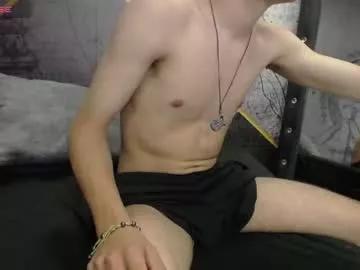 rhaegal_hot on Chaturbate 