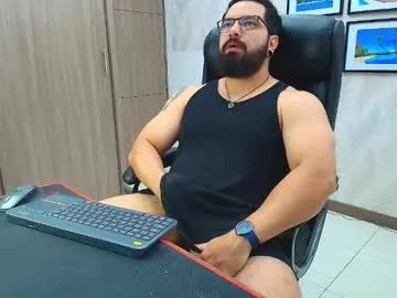 robby_k — Multi Goal: CUM show  [555 tokens left] #bigcock #muscle #chubby #bigass #daddy