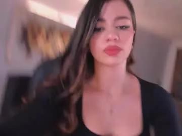 Freechat roxannehill_ on Chaturbate