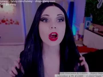 Watch 23 years old runesy from Chaturbate runesy from Chaturbate