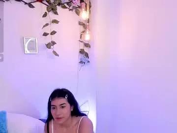 sarabow on Chaturbate 