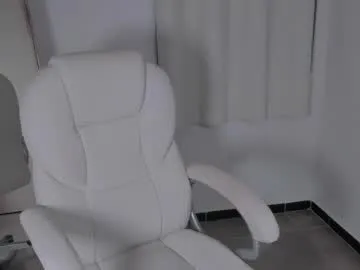 seductivelvet — Freechat on Chaturbate