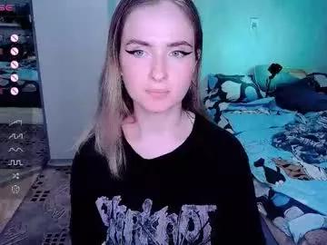 Explore Shyfoxxxy, she wants to masturbate for you shyfoxxxy from Chaturbate