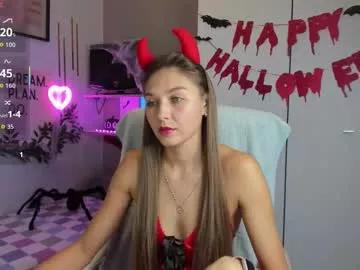 Checkout Sunlightsofia, she wants to masturbate for you sunlightsofia from Chaturbate