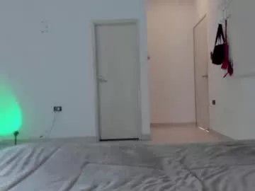 sweet_lia1_ on Chaturbate 