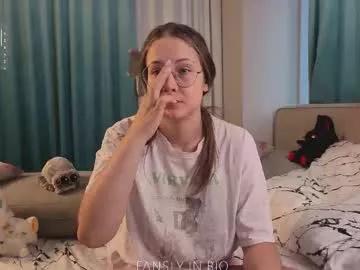 Try sweet model Taithelme taithelme from Chaturbate