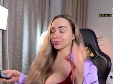 Freechat tatti_1 on Chaturbate