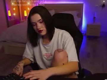 Masturbate to naked stripper Velvet_sin velvet_sin from Chaturbate