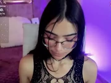 Freechat viollettebylyly on Chaturbate