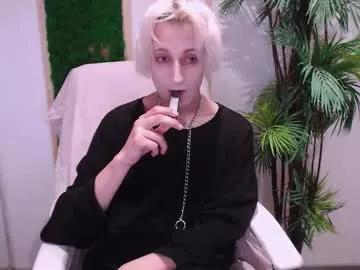 Freechat whitenyx on Chaturbate