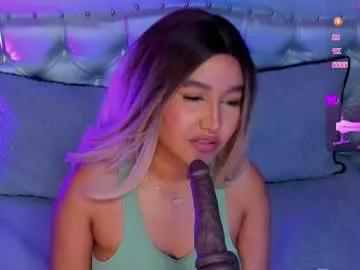 Freechat whitneybrown_ on Chaturbate