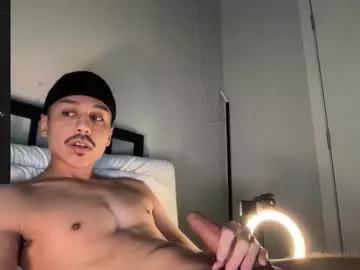 Admire 23 years old xmomentumx from Chaturbate xmomentumx from Chaturbate