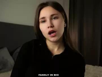 Try sweet slut Zeldaes zeldaes from Chaturbate