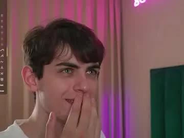 Try Chaturbate's Zest_kiss zest_kiss from Chaturbate