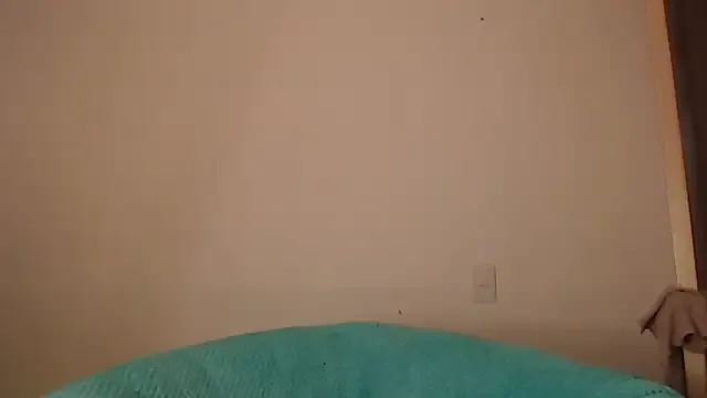 -Ivonnys — oil in body