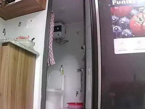 -SingleMom- on StripChat 