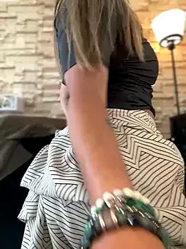 StripChat _Abril-Office1 _Abril-Office1 from StripChat