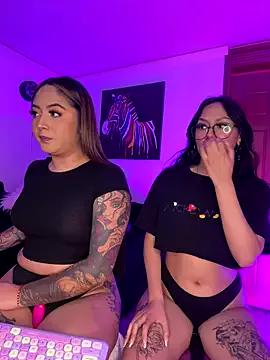 _Emma11 on StripChat 