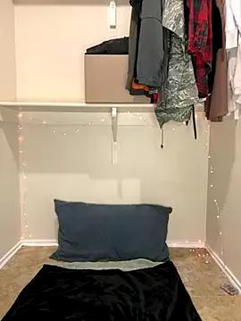 Explore StripChat's _minikui_ _minikui_ from StripChat