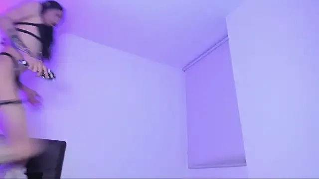 Freechat _paulaaa on StripChat