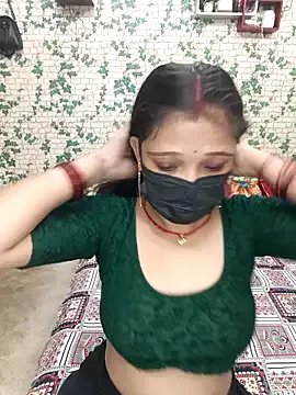 Aahanaaa on StripChat 