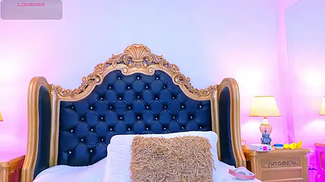 AdelinaVans — let's go until you make me squirt 