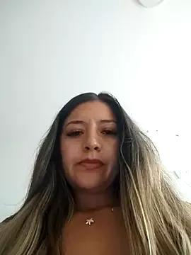 alana_69 on StripChat 