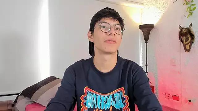 Freechat alexandersawyer on StripChat