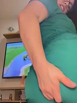 Freechat alicee16 on StripChat