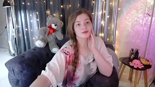 aliseemoon on StripChat 