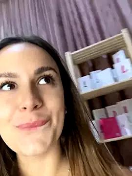 Watch AllaTousNew, she wants to masturbate for you AllaTousNew from StripChat