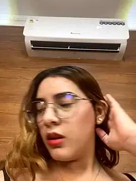 AmbarPolo on StripChat 