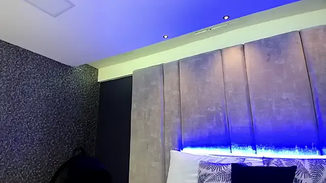 AmmyJones_ — Group on StripChat