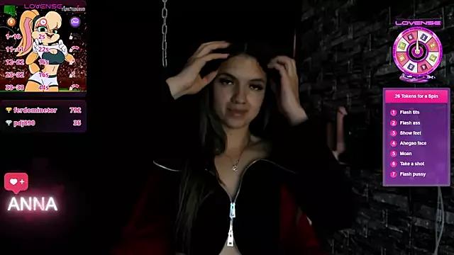 Freechat annavi_ on StripChat