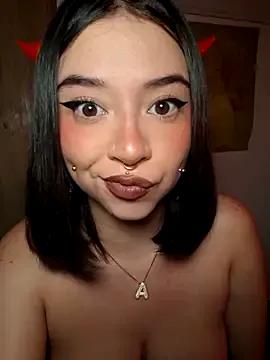 Masturbate to Annbones_ch, she wants to masturbate for you annbones_ch from StripChat