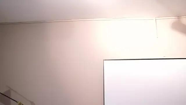 Ariaa_Isabell from StripChat