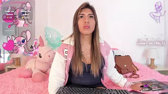 Freechat Ariana-Fernandez on StripChat