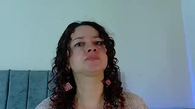 ArtesanaMK from StripChat