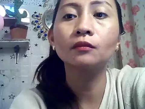 Asianshine on StripChat 