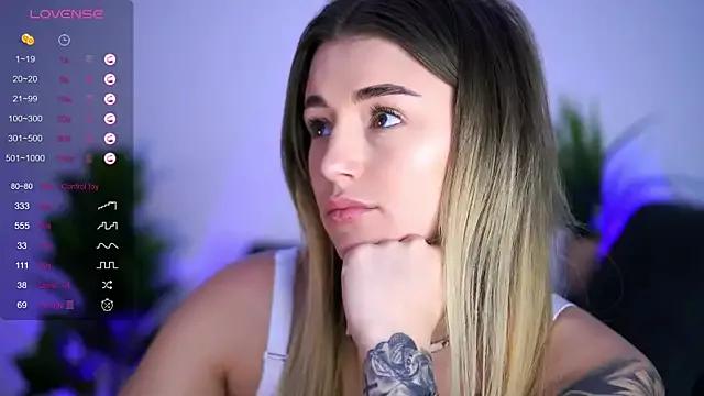 Private BabbyAisha on StripChat