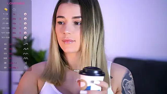 Private BabbyAisha on StripChat