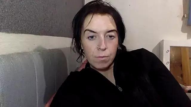 Bellababexox_ on StripChat