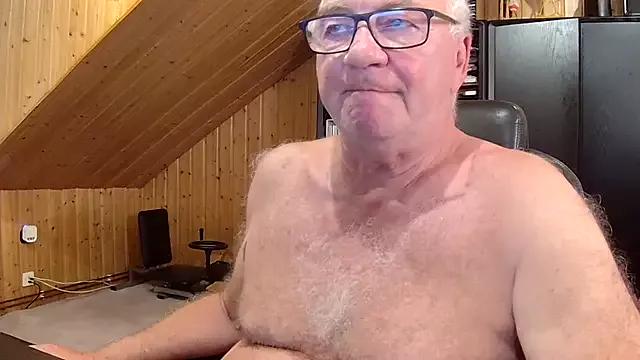 biggandybig on StripChat 