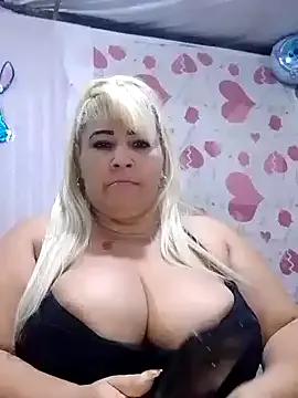 Freechat BonniAdams on StripChat