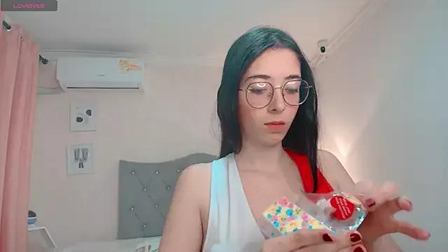 brooklove_doll on StripChat 