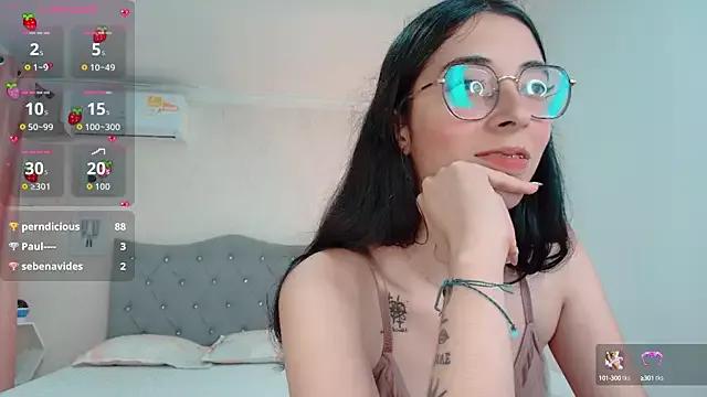 brooklove_doll on StripChat