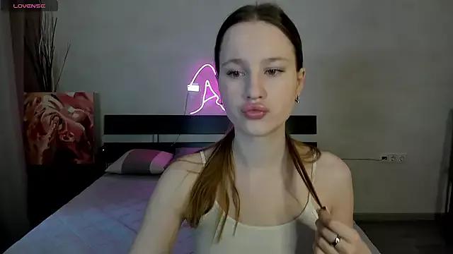Candy_Cansew on StripChat 